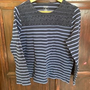 *3/$10* Navy & blue striped tee - crochet detail at neck-  XL